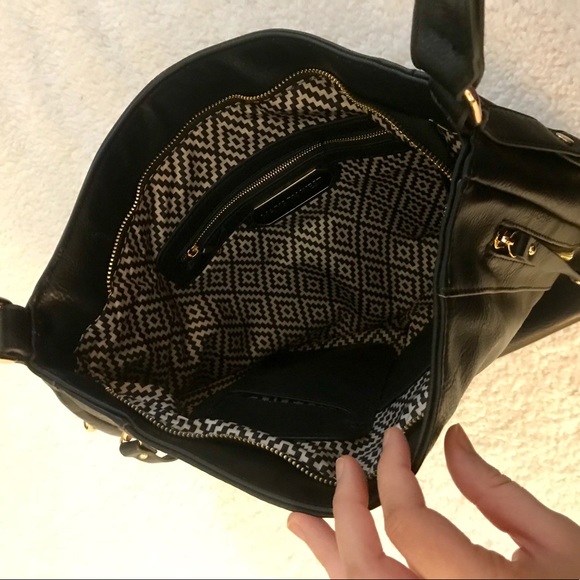 Lulus Black Purse - Picture 4 of 6